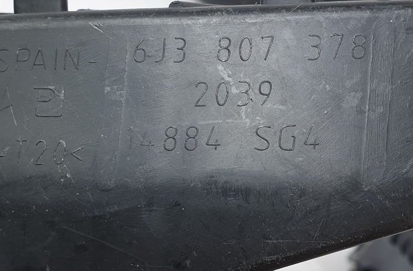 SEAT IBIZA IV Ślizg tył prawy 6J3807378