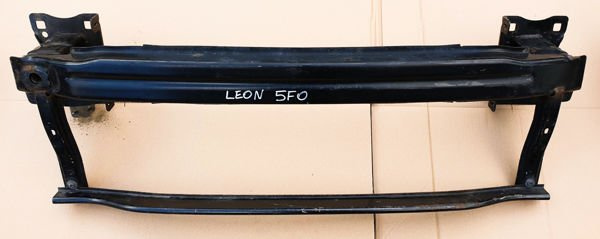 Seat Leon III 5F0 belka przód przednia