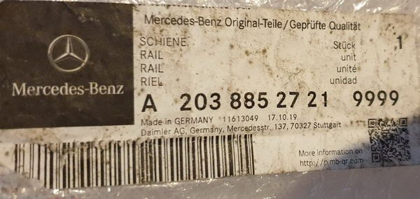Mercedes C w203 SEDAN listwy tył NOWE ORYGINAŁ