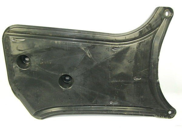 Audi A4 B8 osłona podwozia 8K0825219