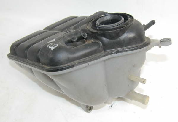 VW Phaeton zbiorniczek wyrównawczy 3D0121407B