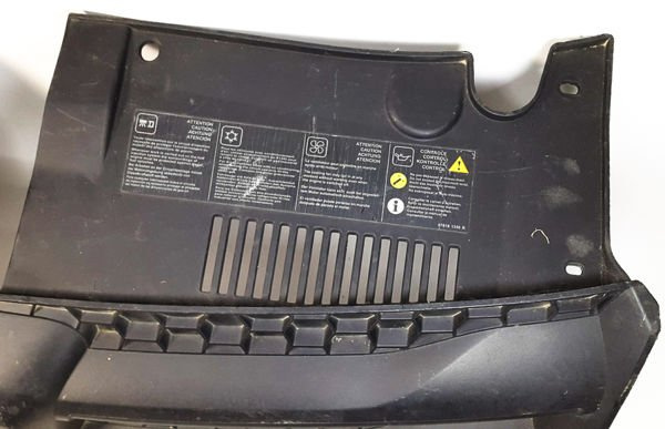 Dacia Sandero II Logan II grill atrapa 623103971R