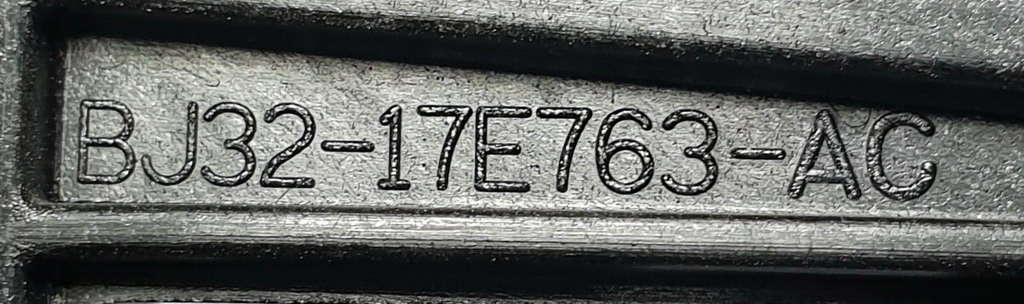 Range Rover Evoque ślizg przód lewy BJ32-17E763-AC NOWY ORYGINAŁ