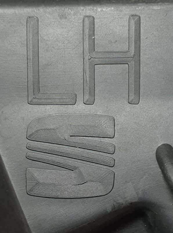 SEAT IBIZA IV Ślizg  tył lewy 6J3807378 