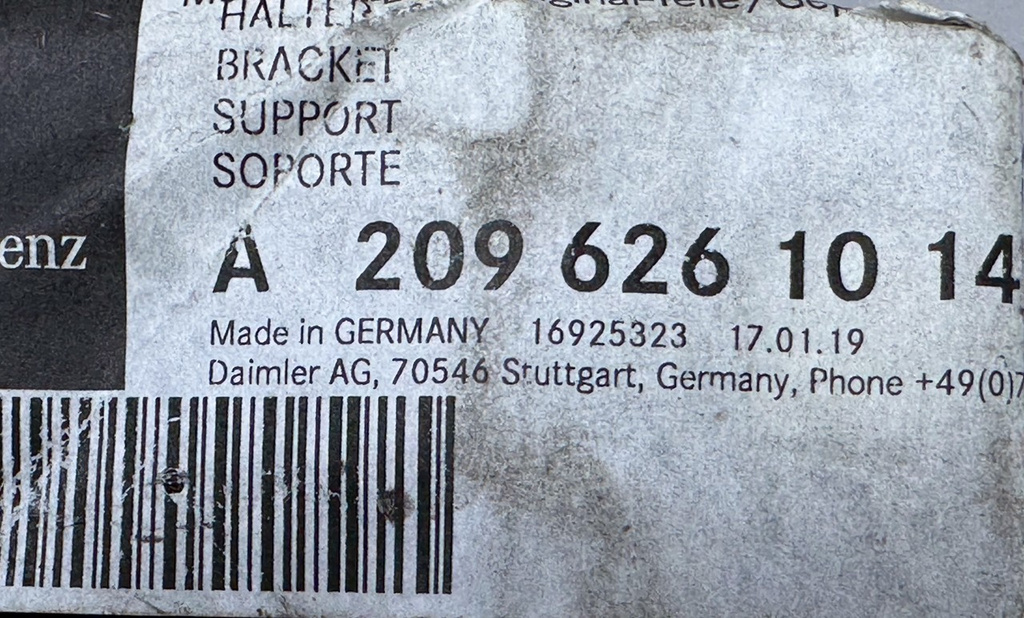 Mercedes W203 W209 wspornik zderzaka przód A2096261014 NOWY ORYGINAŁ