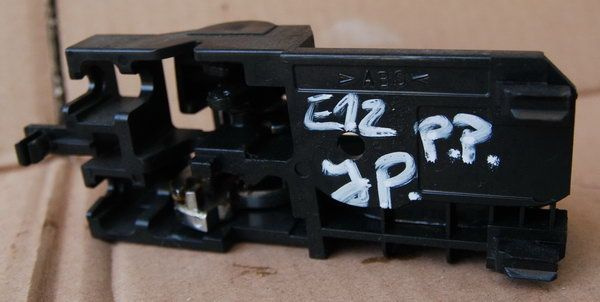 Toyota Corolla E12 5D klamka PRZEDNIA PRAWA