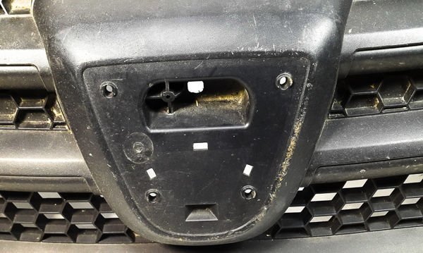 Dacia Sandero II Logan II grill atrapa 623103971R