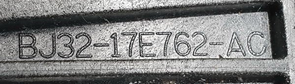 RANGE ROVER EVOQUE 13R ŚLIZG ZDERZAKA PRAWY PRZÓD 