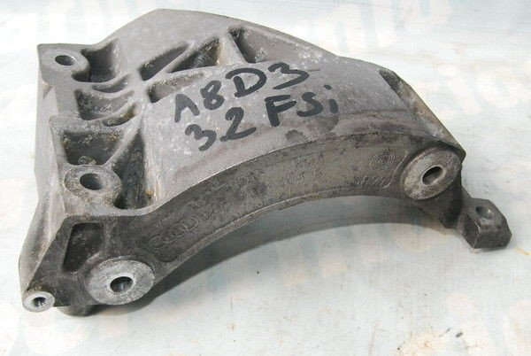 Audi A8 A6 3.2 FSI łapa podstawa 06E903143B