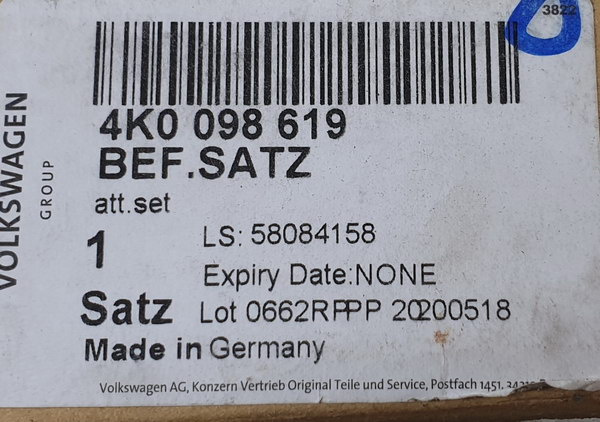 Audi A6 A7 C8 zestaw mocowań drzwi przód 4K0098619 ORG NOWY