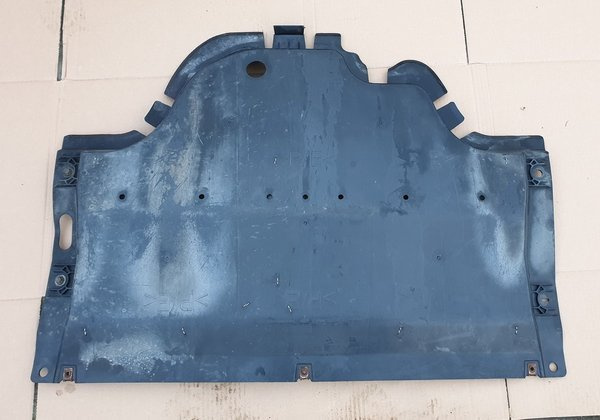 Trafic III Vivaro B osłona osłona płyta 758901007R