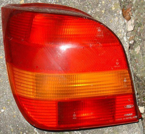 Ford Fiesta - lampa tylna