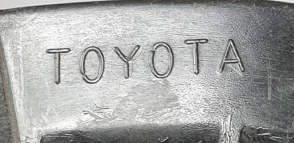 Toyota Avensis T27 KOMBI ślizg tył tylny prawy 52577-05020 ORG