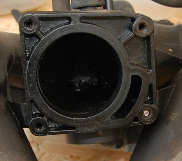 Ford Focus MK1 1.8 2.0 16V kolektor ssący