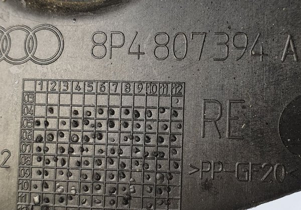 Audi A3 8P Sportback ślizg tył prawy 8P4807394A ORYGINAŁ