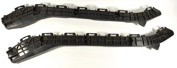 Toyota Auris II Kombi ślizg tył tylny lewy 52576-02100