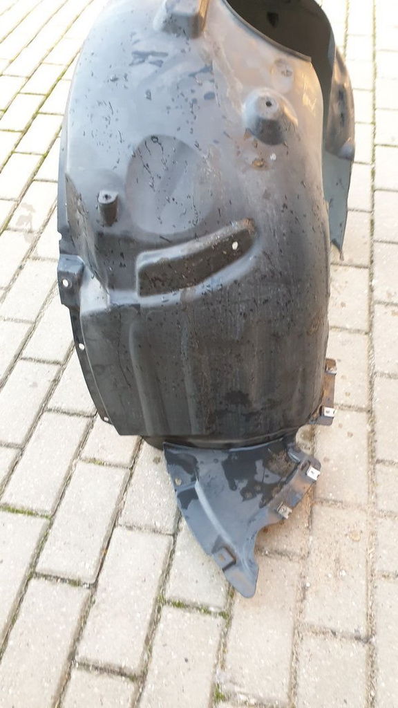 Audi A3 Cabrio 8V7 nadkole przód przednie prawe