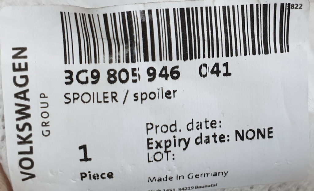 VW Passat B8 Kombi listwa klapy tył prawa 3G9805946041 NOWY ORYGINAŁ