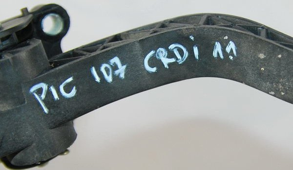 Kia Picanto I 1.1 CRDI pedał potencjometr gazu