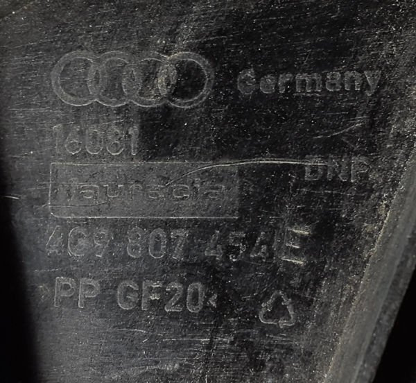 Audi A6 C7 4G Kombi slizg tył tylny prawy 4G9807454E