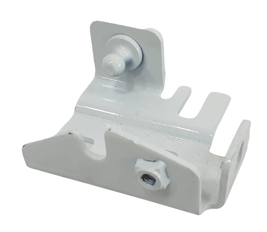 Range Rover Evoque II mocowanie błotnika prawe K8D2-16150-AC NOWY ORYGINAŁ