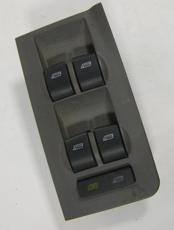 Audi A6 2001 przełączniki szyby 4B0959851
