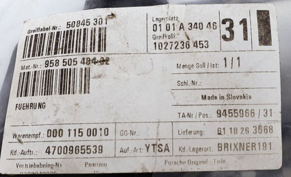 Porsche Cayenne 958 ślizg tył prawy 95850548402