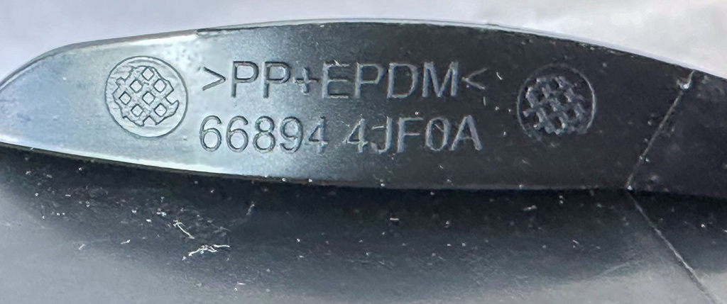 RENAULT ALASKAN Nissan Navara NP300 zalępka podszybia prawa  668944JF0A NOWY ORYGINAŁ