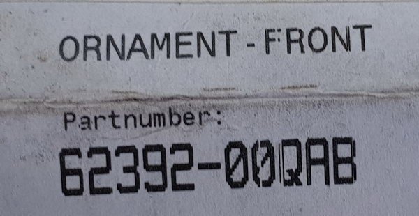 Nissan Primastar emblamat znaczek logo 62392-00QAB
