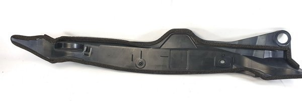 Corolla E18 2013- wygłuszenie listwa błotnika lewe NOWA