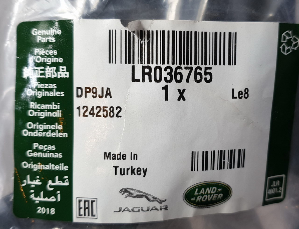 Range Rover 2013- ołona zawiasu klapy tył lewa LR036765 CK52-44251-AB NOWY ORYGINAŁ